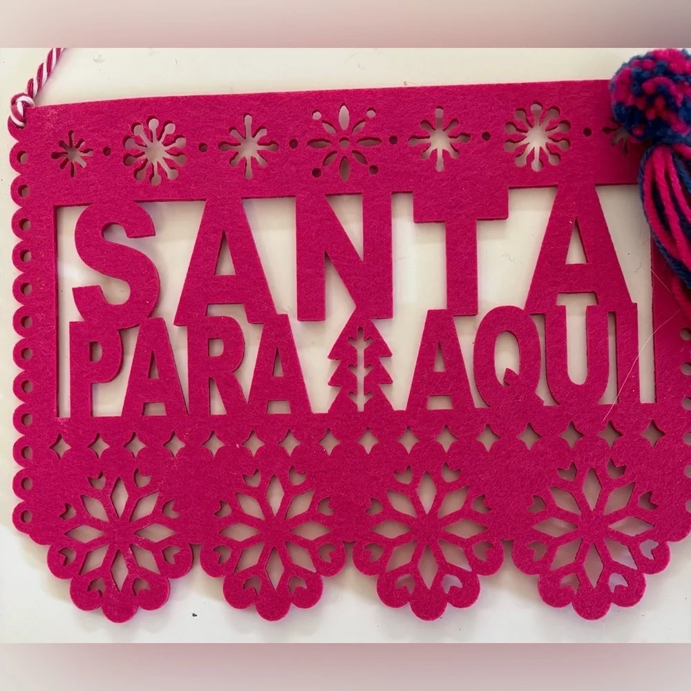 Spanish Christmas 6 ft garland (2) and hanging sign NEW NWT 3 item festive decor
